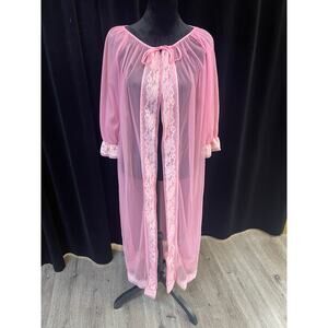 VINTAGE BERKLIFF SHEER PINK LACE TRIMMED PEIGNOIR (MEDIUM)